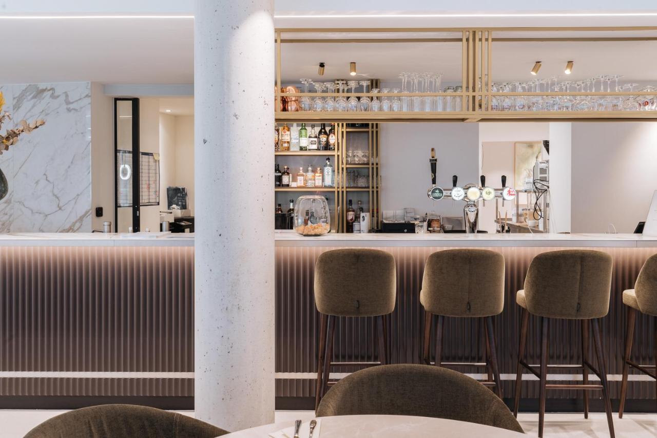 ניופורט The Cornr Hotel מראה חיצוני תמונה
