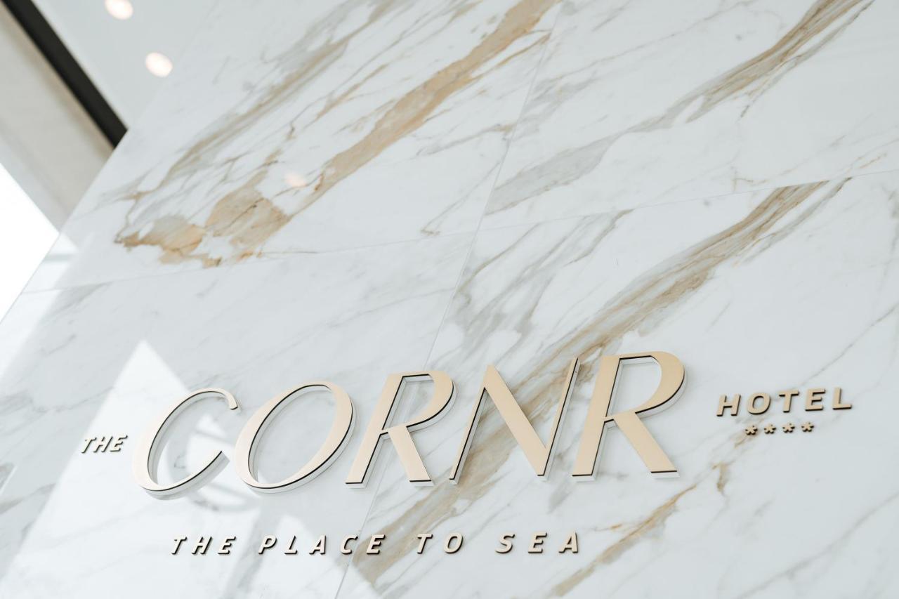ניופורט The Cornr Hotel מראה חיצוני תמונה