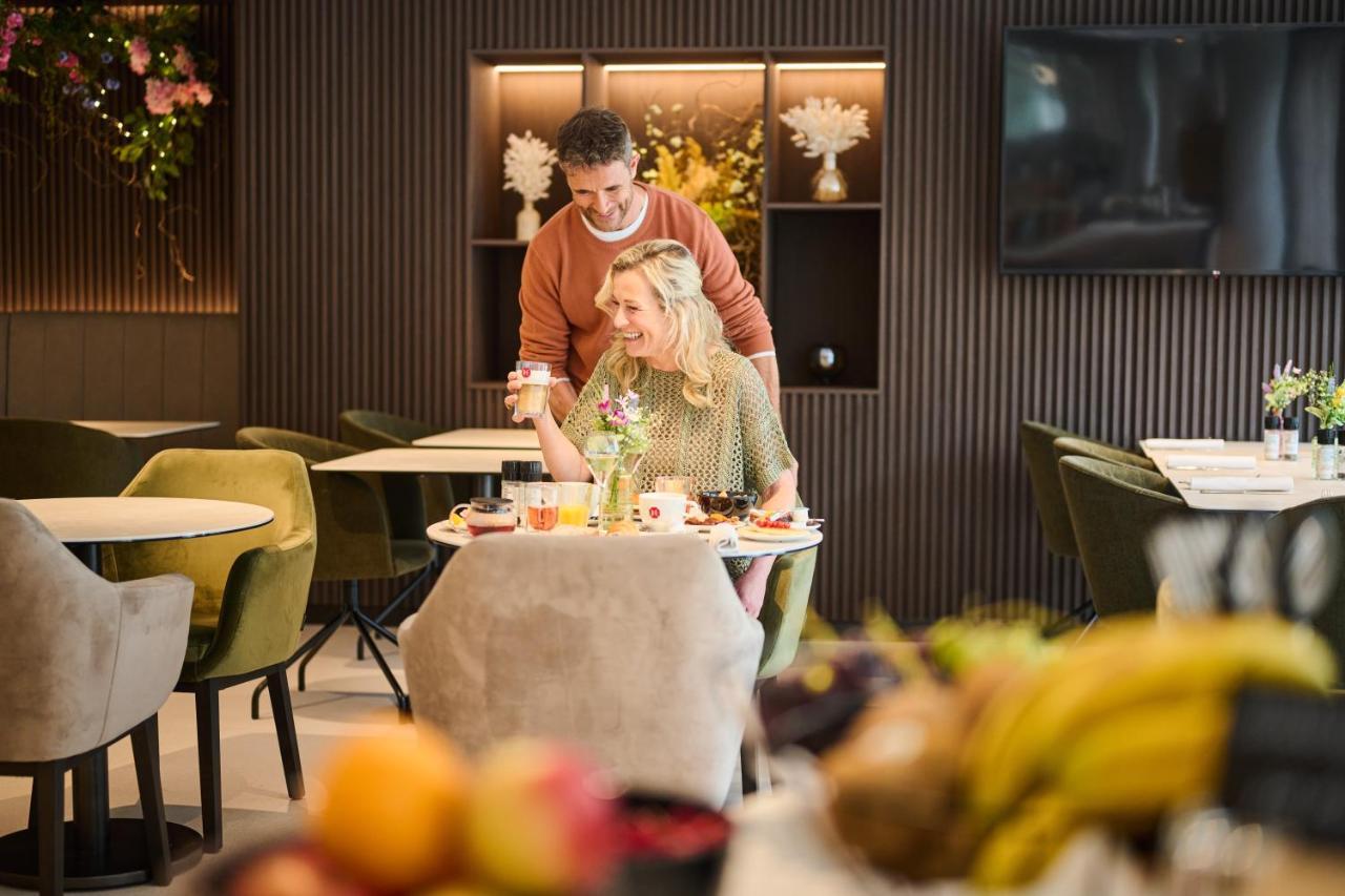 ניופורט The Cornr Hotel מראה חיצוני תמונה