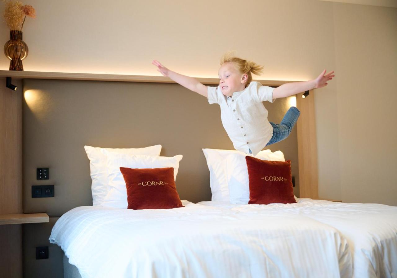 ניופורט The Cornr Hotel מראה חיצוני תמונה