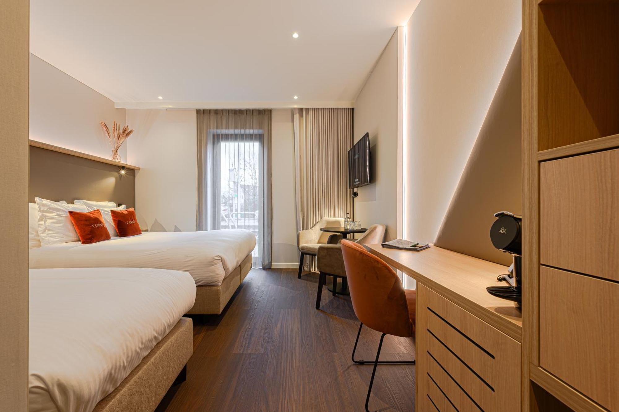 ניופורט The Cornr Hotel מראה חיצוני תמונה