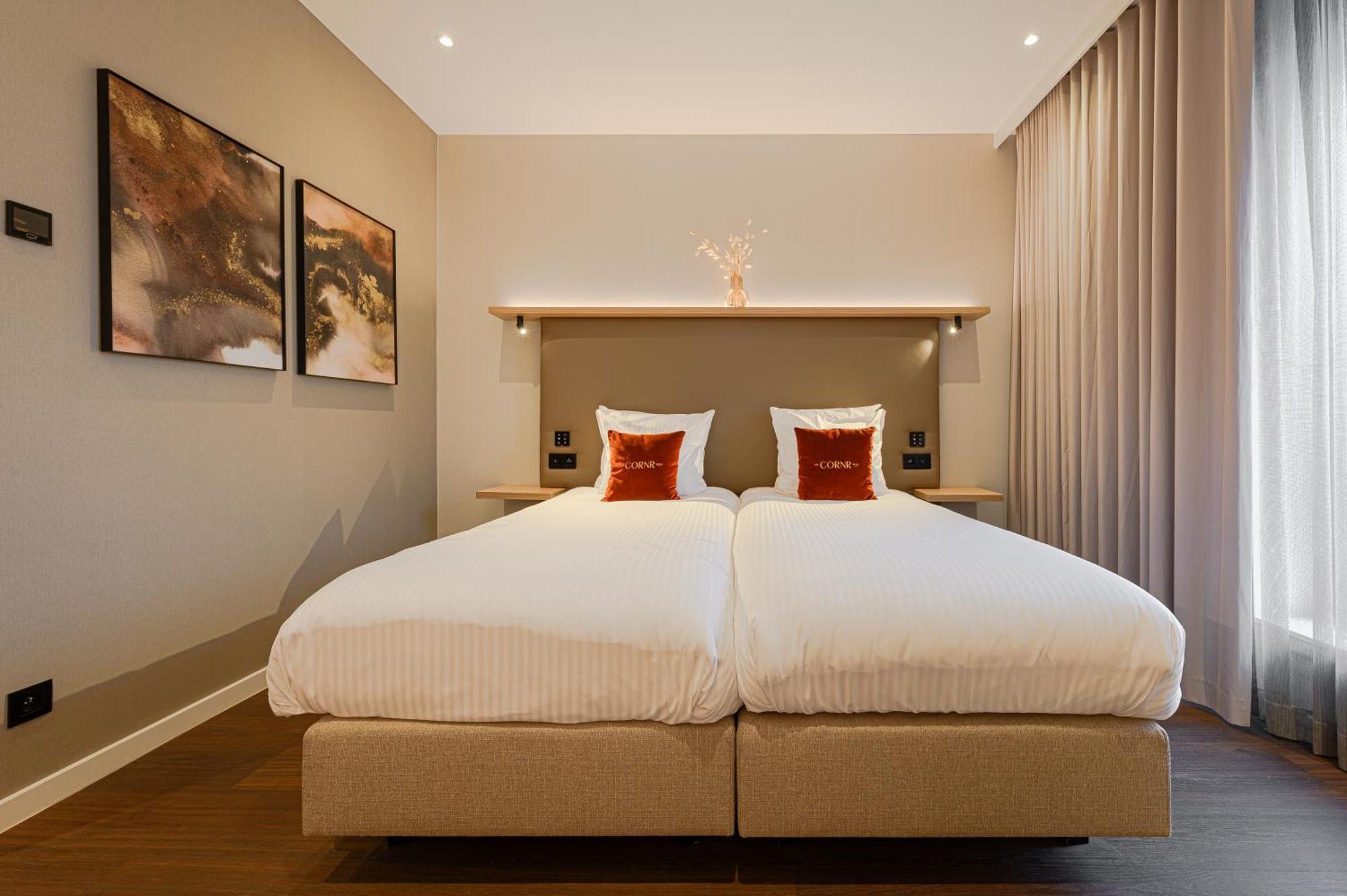 ניופורט The Cornr Hotel מראה חיצוני תמונה